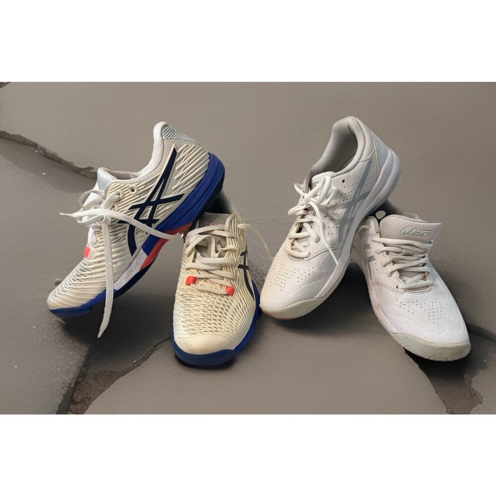 2 Pairs Of ASICS Women Tennis Shoes size 8 Mint Condition